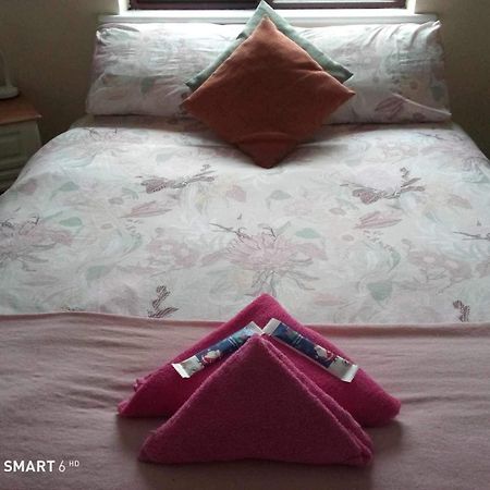 Edwards Cosy B&B Γκάλγουεϊ Εξωτερικό φωτογραφία