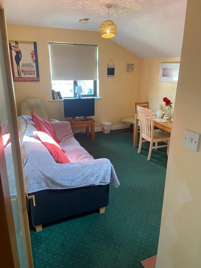 Edwards Cosy B&B Γκάλγουεϊ Εξωτερικό φωτογραφία