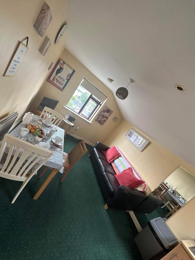 Edwards Cosy B&B Γκάλγουεϊ Εξωτερικό φωτογραφία
