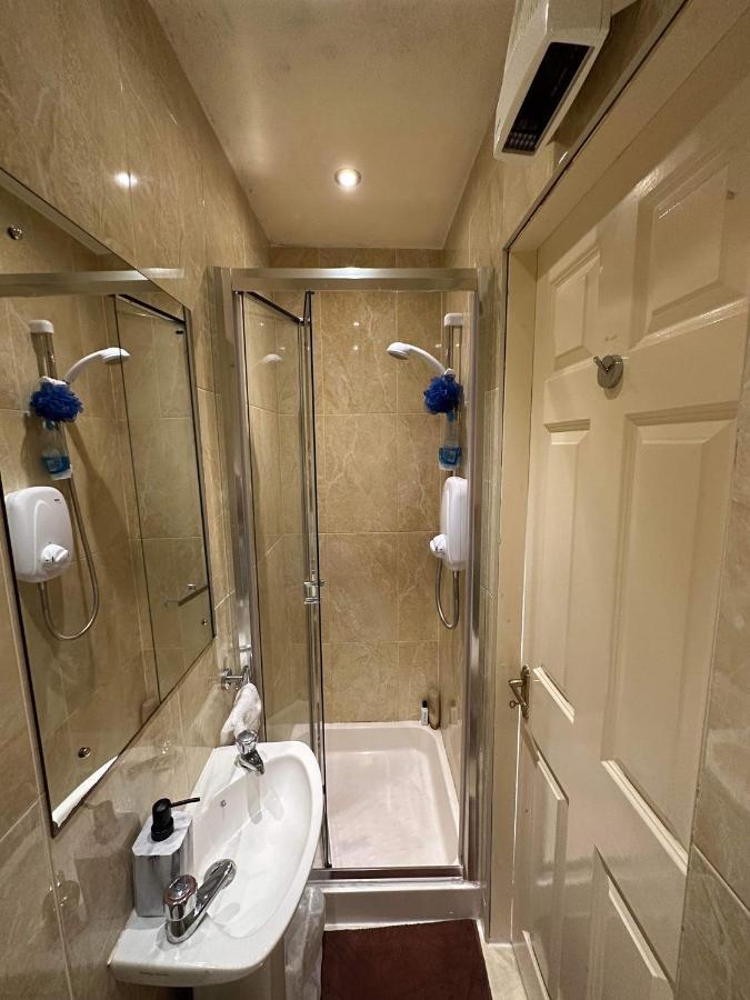 Edwards Cosy B&B Γκάλγουεϊ Εξωτερικό φωτογραφία