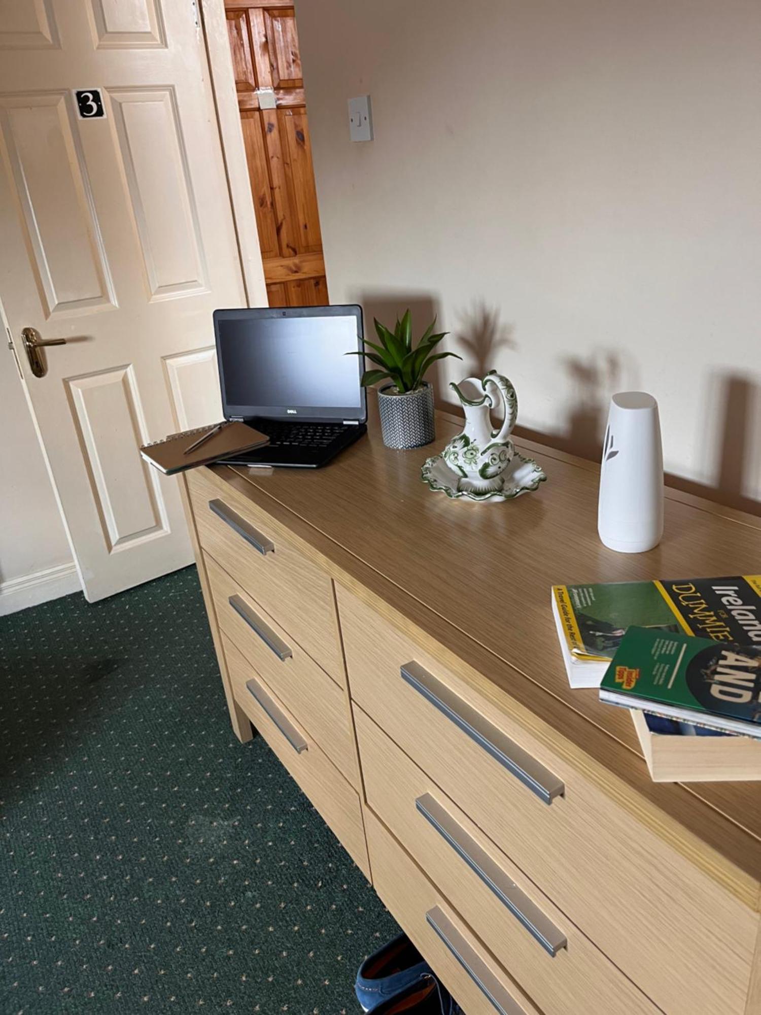 Edwards Cosy B&B Γκάλγουεϊ Εξωτερικό φωτογραφία